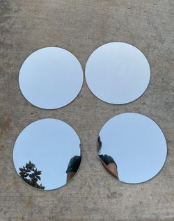 20 Round Mirrors