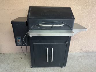 Traeger Smoker