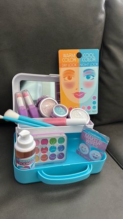 Pretend make up set