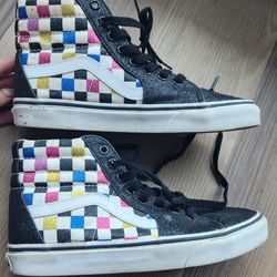 Unisex High Top Fashion Sneakers 6M / 7.5W 