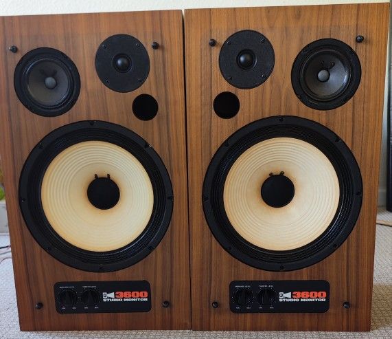Roger Sound Labs RSL 3600 Studio Monitor Speakers