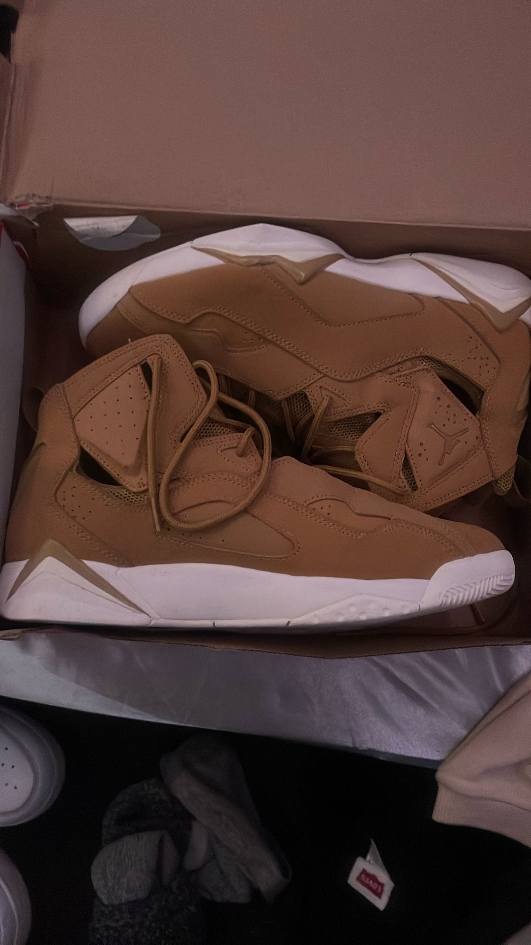 True Flight Jordan Golden Harvest 