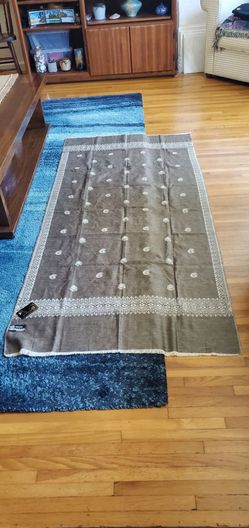 Srinagar Wool Shawl Wrap with Paisley Pattern
