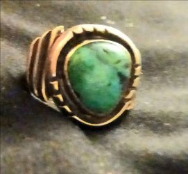 Sterming simver mens/ women's turquoise antique vintage ring !