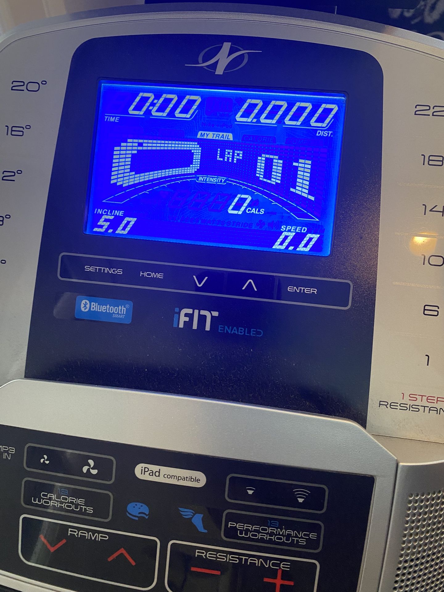 NordicTrack Elliptical Great condition Nordic Track Summer