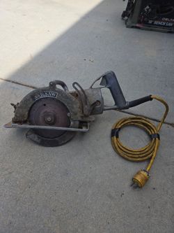 Vntage Skilsaw worm-drive saw