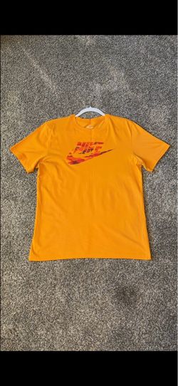 Nike Shirt Size Medium