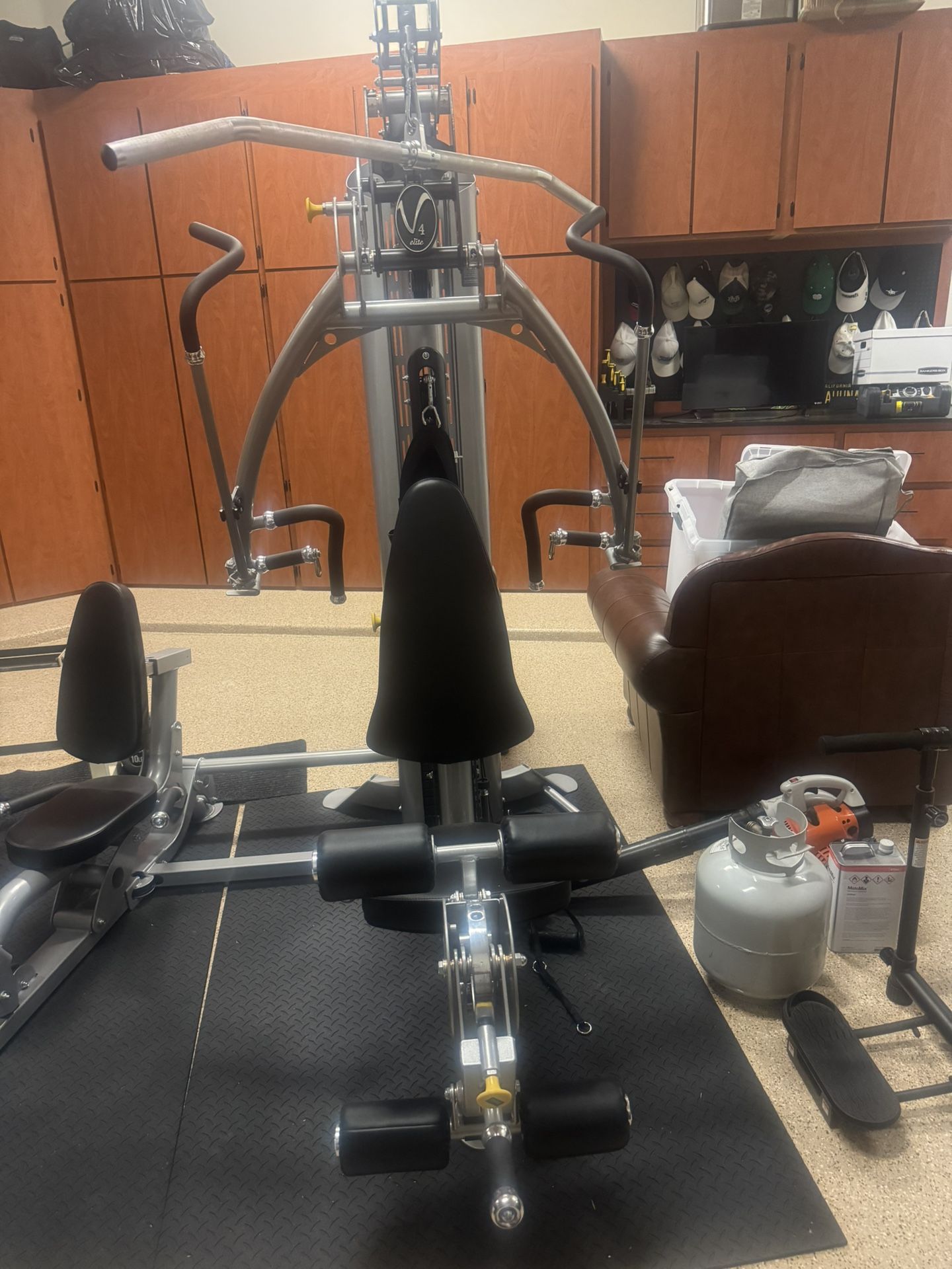 Hoist V4 Elite Home Gym