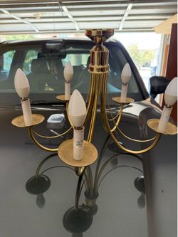 Chandelier light over dining table or entry way with light bulbs included