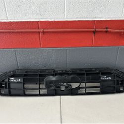 2020 2021 2022 AUDI A6 C8 FRONT BUMPER GRILLE REINFORCEMENT OEM 4K0807233