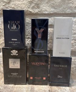 Colognes / perfumes