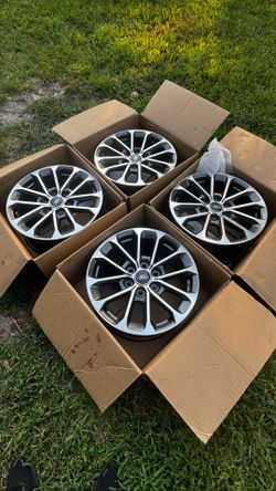 Ford F150 Sport 18” Rims OEM