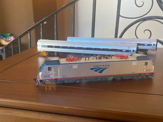 2HO scale train set