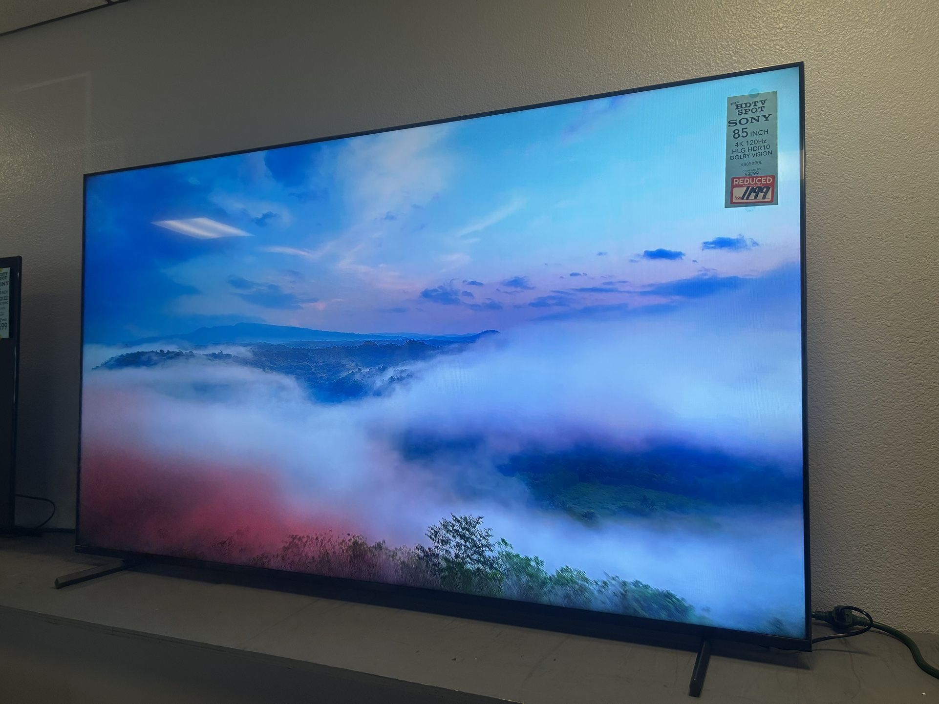 Sony - 85" Class BRAVIA XR X90L LED 4K UHD Smart Google TV 4K 120hz Model: XR85X90L