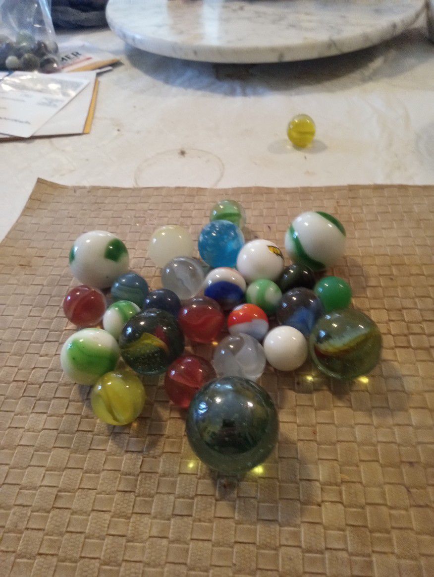 Lot Of 27 Larger Vintage Marbles Glass Excellent Condition