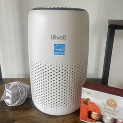 Levoit Core Mini-P Air Purifier + Woolzies Harvest Wishes