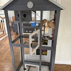 Indoor/outdoor Bird Aviary