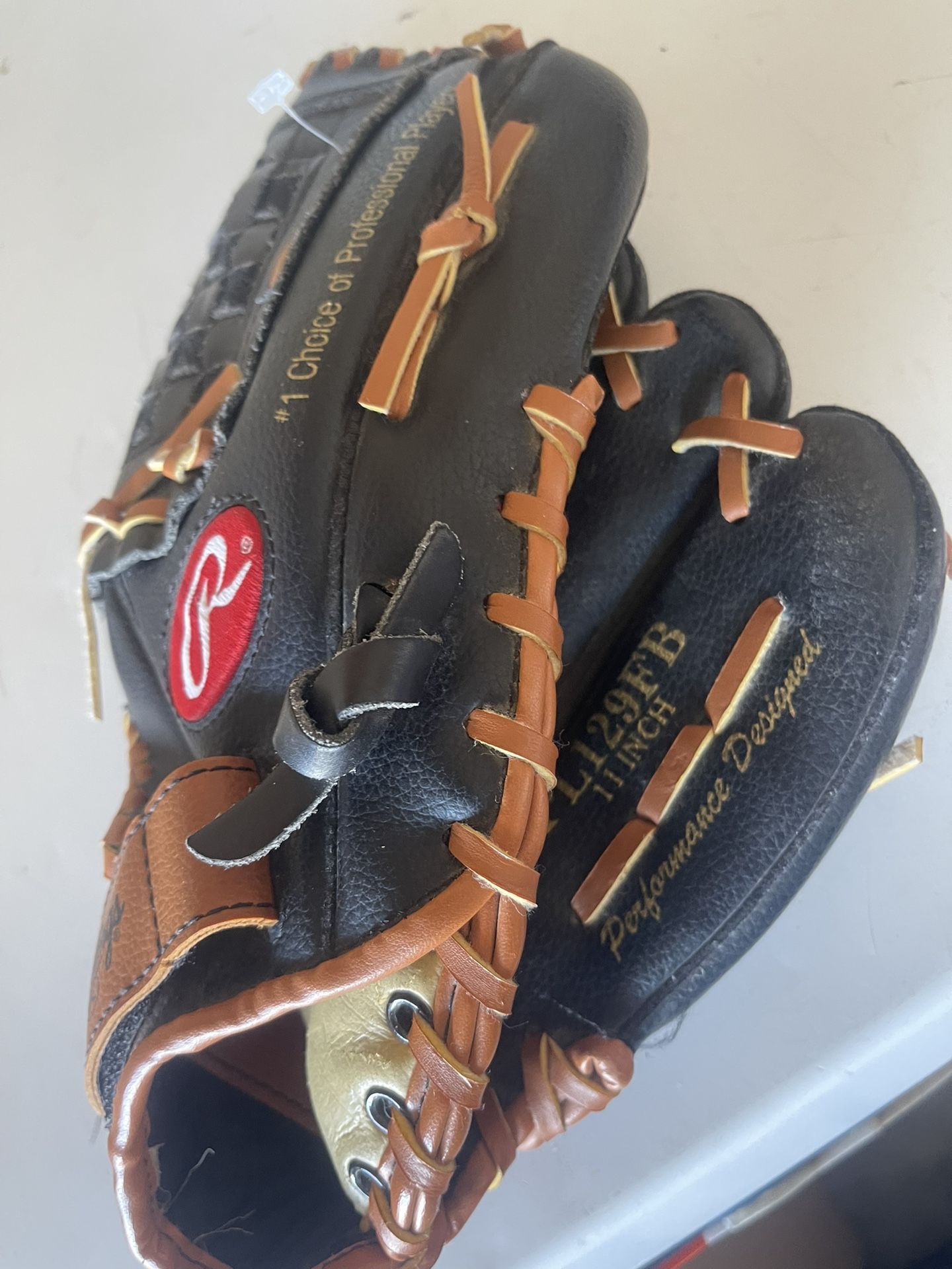 Baseball Glove Size 11 Inches Right Hand Throw