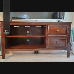 TV Media Stand Table ( Excellent Condition)