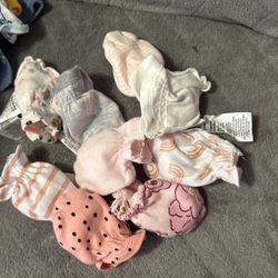 Newborn Mittens 