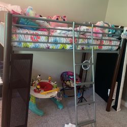 Full Size Loft Bed With Desk 