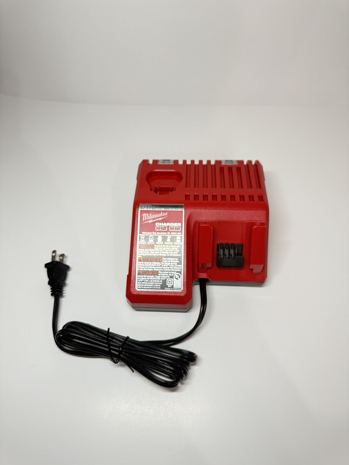 Milwaukee Charger M18 M12