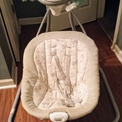 Graco Baby Swing