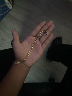 Gold bracelet