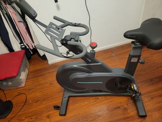 OVICX XCycle Q200 series   magnetic spin bike.