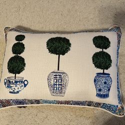 brand new topairy pillow