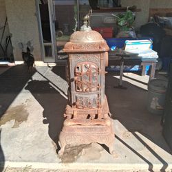 1896 Cast Iron Stove
