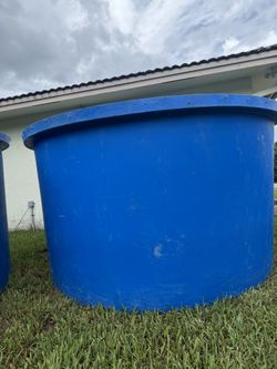 1400 Gallon Polly Fish Tank 