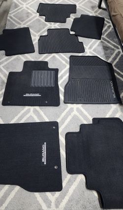 Nissan Murano Midnight Edition Floor Mats