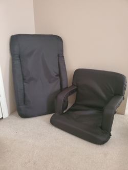 2-Stadium Chairs