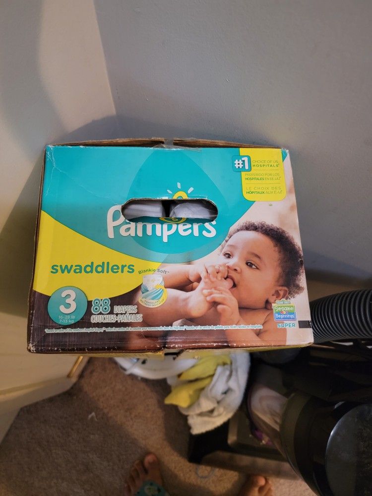 Pampers