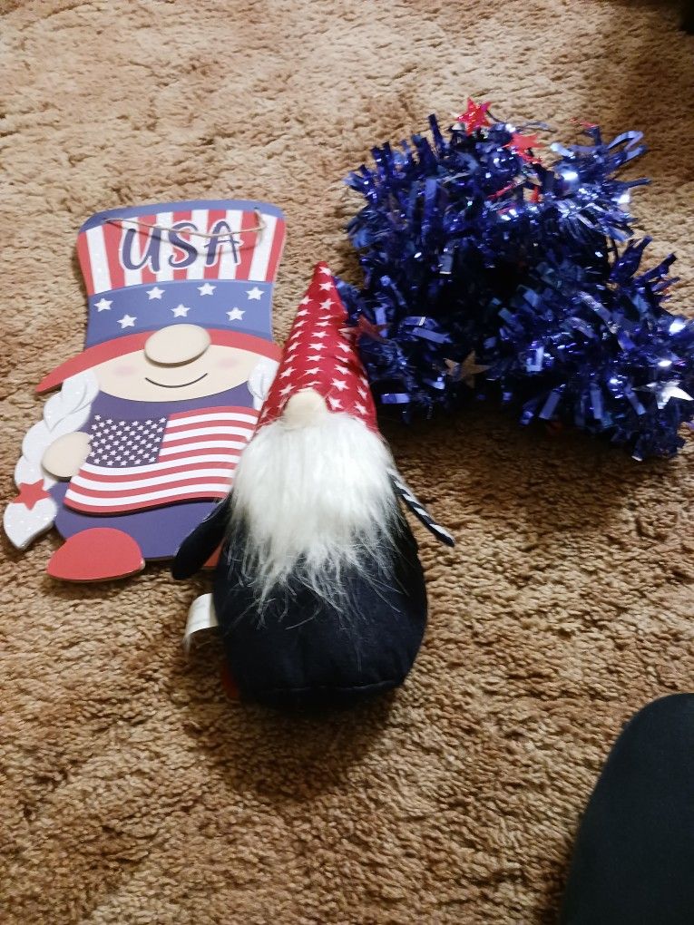 Red White And Blue Decor