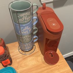 BRAND NEW! Keurig Mini & Coffee Mug Set
