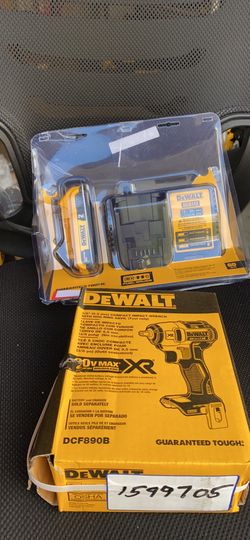 DEWALT DCF890B 3/8”(9.5 mm)COMPACT IMPACT WRENCH WITH HOG RING ANVIL BATTERY CHARGER