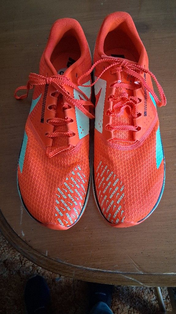9.5 Racing Rival Waffle tennis shoes