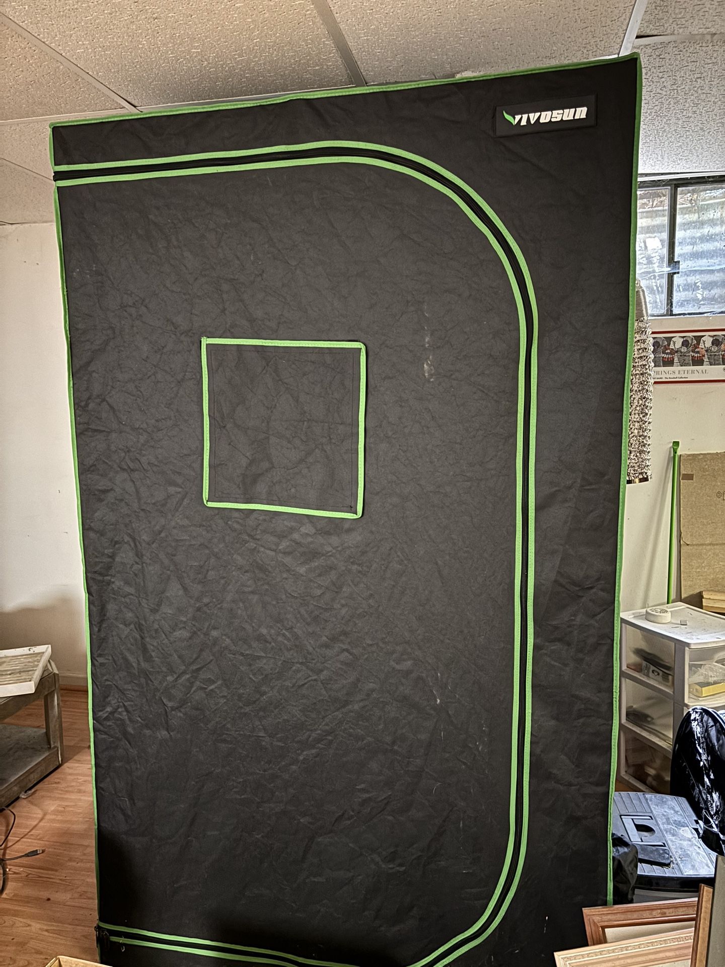 Grow Tent Set Up