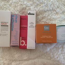 Skin Care Set w/ Eye Cream, Moisturizer and more!