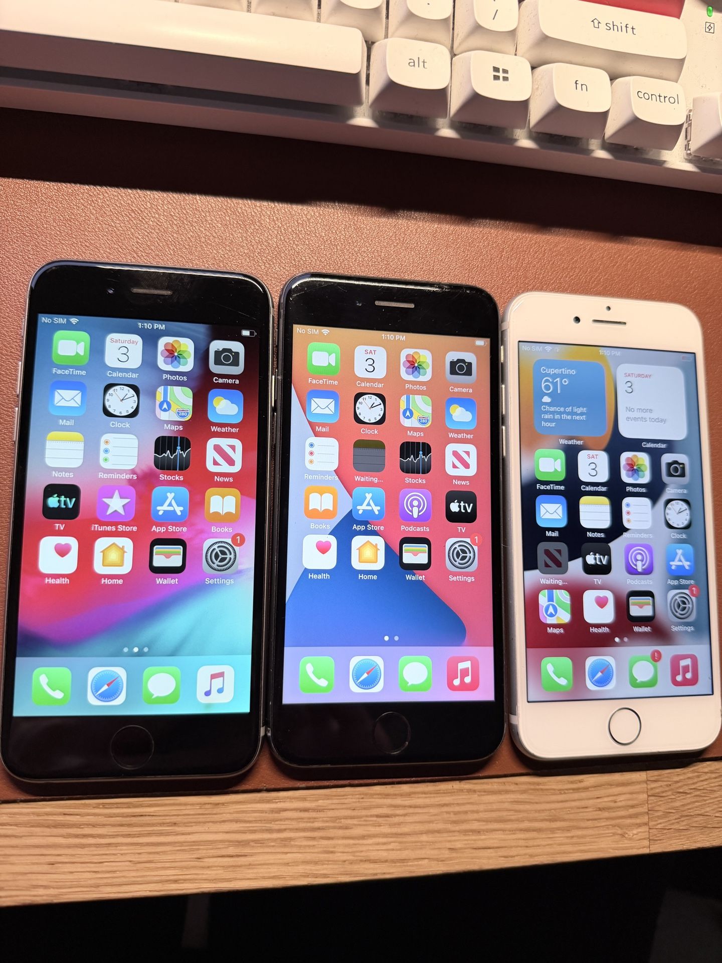 Lot De 3 IPhone 7 32Go Noirs - Pour Pièces - Débloqués - Écran 4,7" - IOS