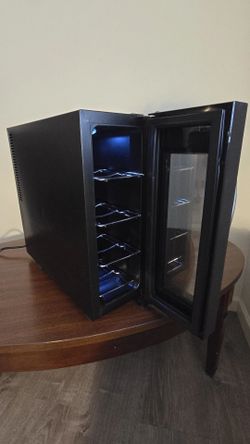 4 Bottle Wine Cellar/Cooler