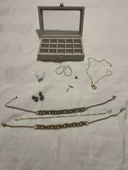 Women’s Mixed Jewelry With Box