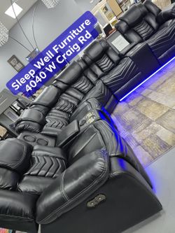✨️Reclining Sectionals Sofas ✨️ Furniture Sectionals, Bedrooms, Dining Avail