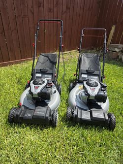 Murray 140cc Self Propelled Mower Like New $260 Price Firm Each One// Seminueva Precio Firme Cada Una $260