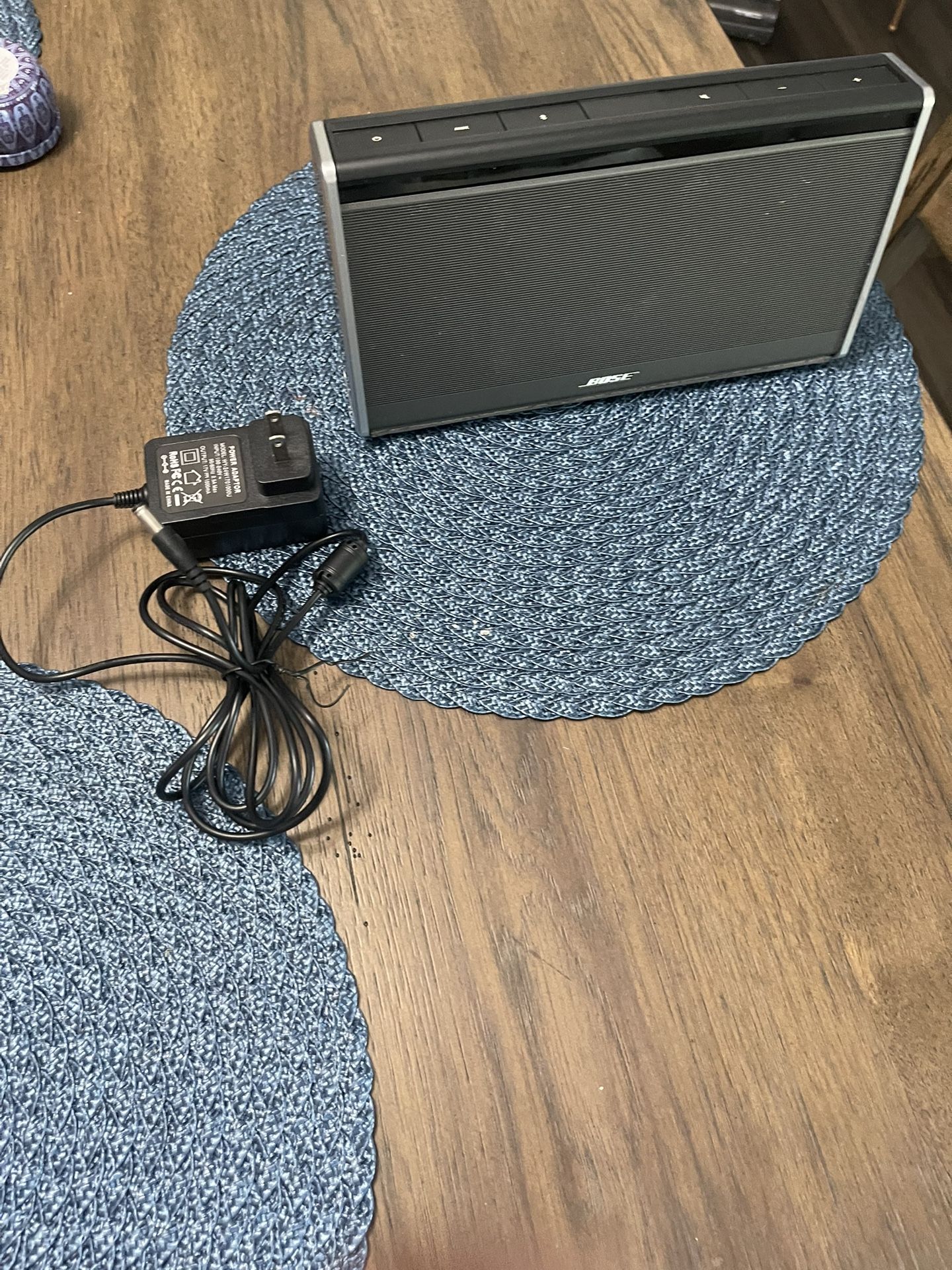 Bose Sound link Mod 404600 Bluetooth Speaker