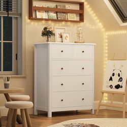 White Dresser with 5 Drawers, Tall Dresser Chest of Drawers, 5 Drawer Dresser with Deep Space, Wood Dresser Storage Cabinet for Living Room