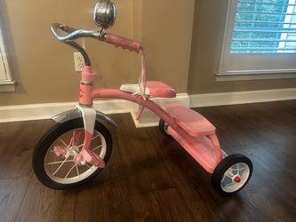 Radio Flyer Pink Tricycle