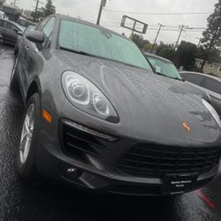2018 Porsche Macan